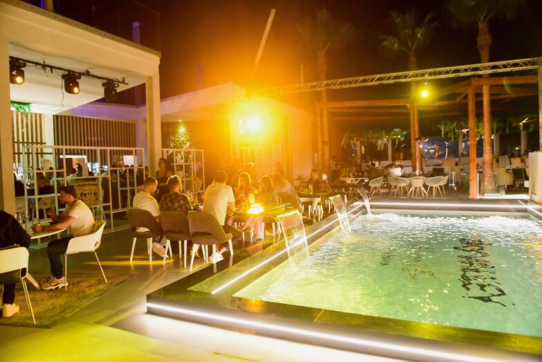 Warm Up Summer FLASH! no Sky Valley Villamoura 