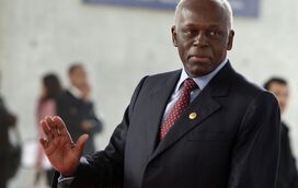 Adivinha quem voltou. Ex-mulheres do falecido José Eduardo dos Santos voltam à carga e uma até dormiu lá em casa