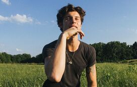 Luso-canadiano Shawn Mendes cancela concertos por causa da sua saúde mental