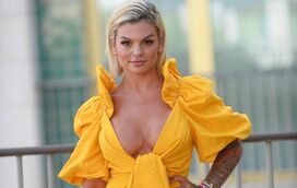 Fanny passa férias com o filho, Diego e a mãe, Maria da Conceição no sul de Espanha