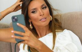 Sorriso rasgado. Maria Cerqueira Gomes revela imagem privada e assume enorme felicidade