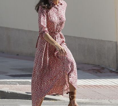 Tal mãe, tal filha! Rainha Letizia usa vestido da princesa Leonor... que custa 40 euros