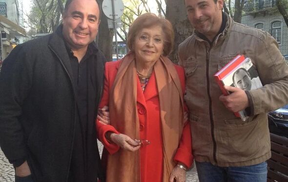 Vítor Sobral, Maria de Lourdes Modesto
