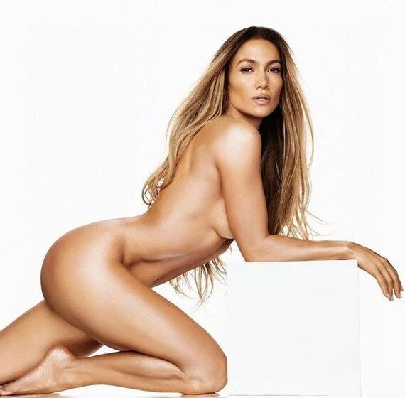 Jennifer Lopez arrasa com fotos onde mostra (quase) tudo