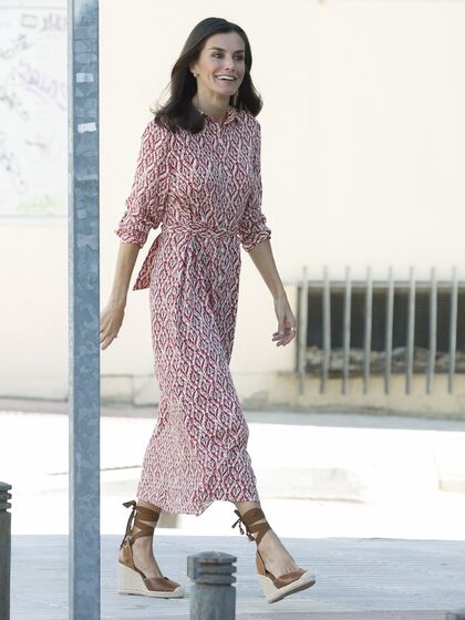 rainha letizia e princesa leonor