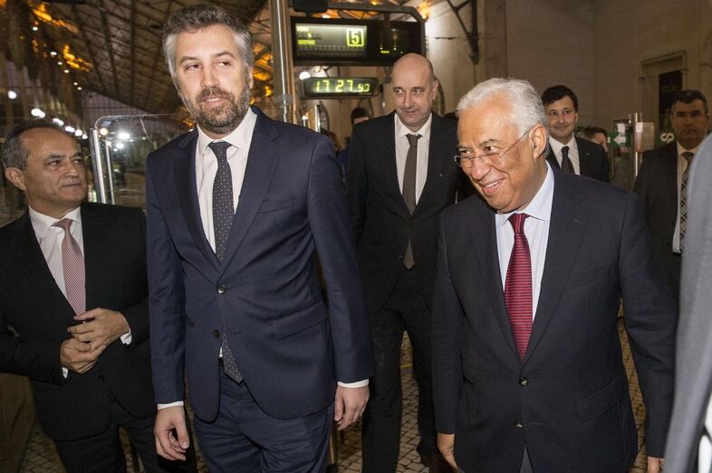 António Costa, Pedro Nuno Santos, primeiro-ministro, ministro das infrastruturas