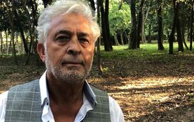 João Pires, de 'Casados', põe quadro do casamento com Dulce e aliança à venda na net, diz ter dívidas de jogo e é arrasado