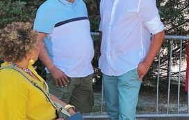 Daniel Kenedy surpreendido pelo pai após cinco anos