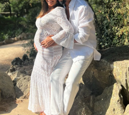 Depois de ter sido mãe aos 51 anos, Carla Baía recebe bonita declaração de amor