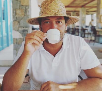 Na Quinta do Lago é que se está bem. A noitada na discoteca de André Ventura com um concorrente do 'Big Brother Famosos'