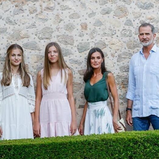 Rei Felipe, Letizia, Leonor e Sofia