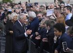 Camilla e Carlos III nas homenagens a Isabel II