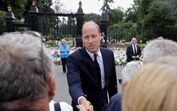 Veja o momento em que o príncipe William faz uma videochamada hilariante com grupo de alunos