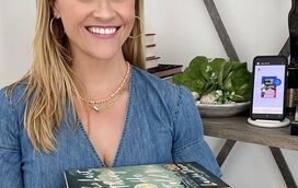Atriz Reese Witherspoon tem clube do livro que é um sucesso