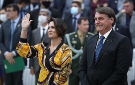 Só faltava esta. Família de Bolsonaro dividida após derrota nas eleições brasileiras e a ainda primeira-dama Michelle já admitiu problemas