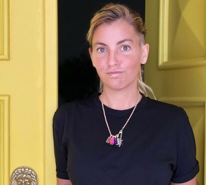 Emocionada, Jessica Athayde lamenta morte de idoso que levou aos Globos de Ouro