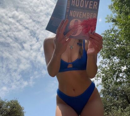 Viva a cultura! Os livros que o Tik Tok sugere viram moda... e vendem milhões de cópias