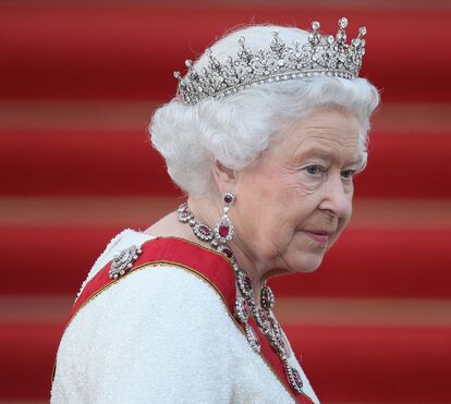 Fotografia inédita da rainha Isabel II revelada no dia em que faria 97 anos