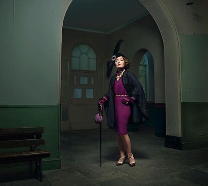 Estreia envolta em polémica: criador e atores de ‘The Crown’ defendem série de acusações de 'exploração' da imagem da família real britânica