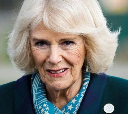 Entre protocolo e patinhas: Freddy conquista rainha Camilla no Palácio de Buckingham