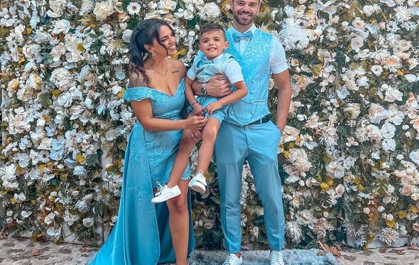 Tatiana e Rúben Boa Nova com o filho, Lourenço