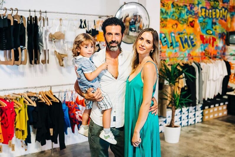 Gustavo Santos, Mafalda Rodiles, Mikonos, Grécia