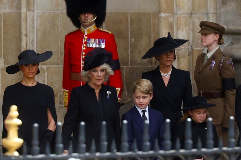 funeral Isabel II, Meghan Markle, Camilla, Kate Middleton, príncipe George, princesa Charlotte