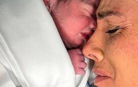 Nasceu Emília, a filha de Diogo Beja e Mia Relógio