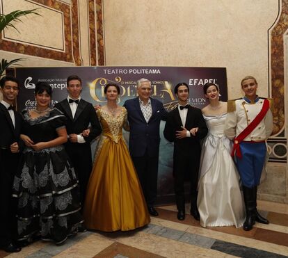 Filipe La Féria atrai famosos a noite de conto de fadas