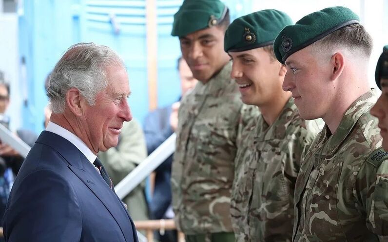 Carlos III, fuzileiros navais