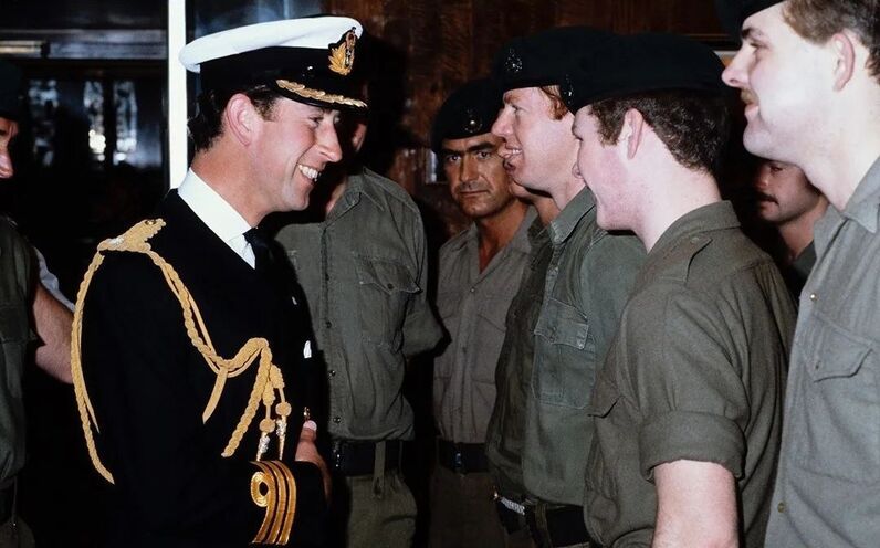 Carlos III, fuzileiros navais