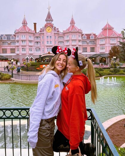 April Ivy e Margarida Corceiro