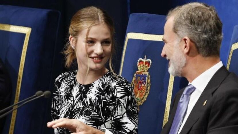Princesa Leonor, Letizia, Felipe VI, infanta Sofia
