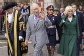 Rei Carlos III com a rainha consorte Camilla
