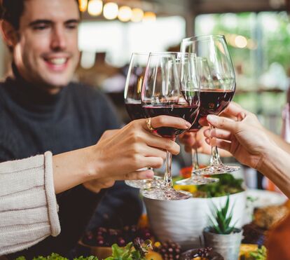 Bora lá reunir a malta no Natal... Oito restaurantes em Lisboa para juntar o seu grupo de amigos