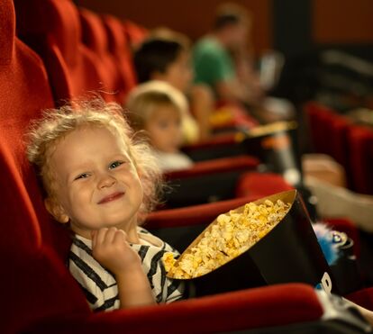Histórias de encantar para os mais novos! Em dezembro vá ao teatro com o seu filho e divirta-se como se fosse uma criança