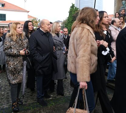 Crispação no funeral do Bibota!  Fernanda Miranda enfrenta Pinto da Costa depois de ele lhe ter tirado casa e mesada
