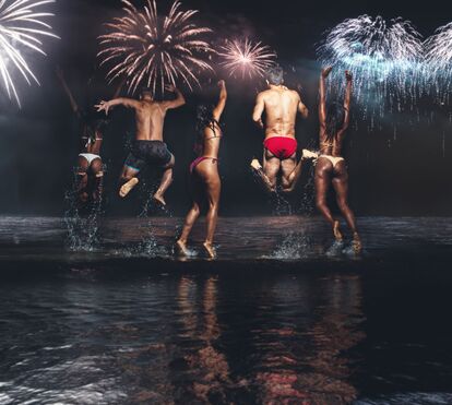Fim de ano no calor? Saiba para onde ainda pode fazer as malas para desfrutar de um Réveillon de sonho
