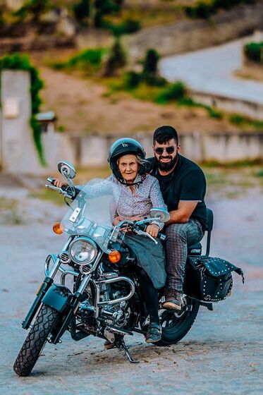 vovo viral, adosinda augusta