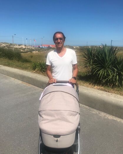 Bibota com a mulher e a filha