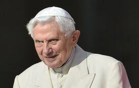 Como eram os dias de solidão de Bento XVI, após ter abdicado 