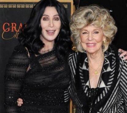 Cher está de luto! Morreu a atriz Georgia Holt, a mãe da cantora