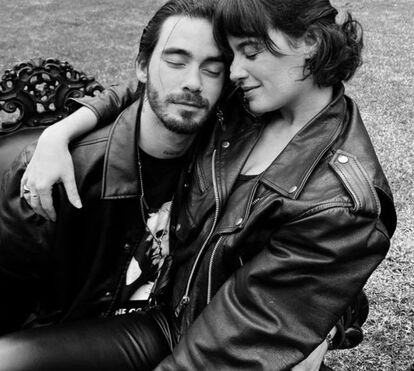 Enfim, assumiram. Mariana Pacheco e Syro trocam declarações de amor