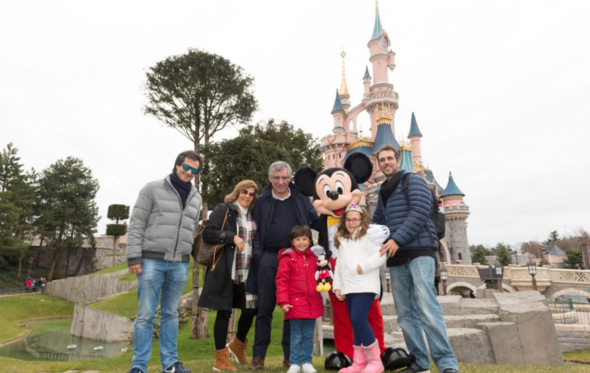 Fernando Santos na Disney com a família
