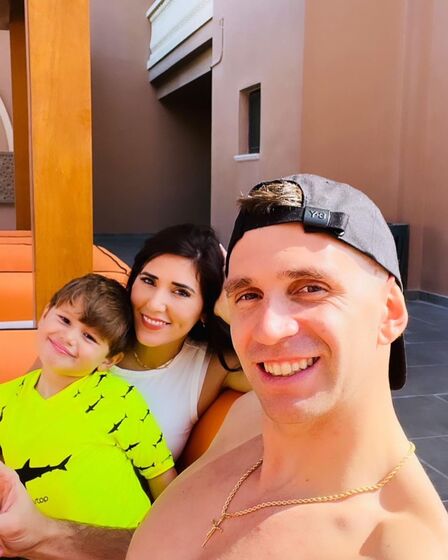 Emiliano Martínez e Amanda