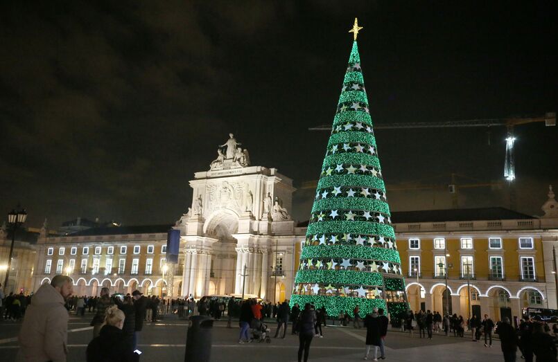 Iluminações de natal Praça do Comércio em Lisboa  