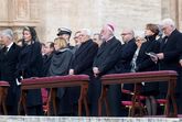 Funeral do papa Bento XVI, rei Philippe da Bélgica, rainha Mathilde da Bélgica, Giorgia Meloni, Sergio Mattarella, Elke Budenbender, Frank-Walter Steinmeier