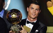Revelado o que Cristiano Ronaldo fez ao muito dinheiro que ganhou com a venda do troféu Bola de Ouro