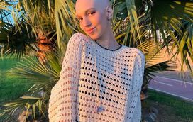 Morreu a influencer Elena Huelva. Tinha apenas 20 anos e ficou conhecida pela sua luta contra um cancro raro