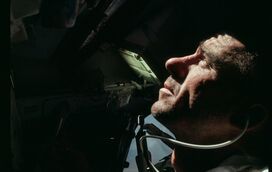 Morreu o astronauta Walter Cunningham, o último sobrevivente da Apollo 7